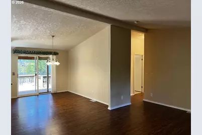 148 Outer Dr, Florence, OR 97439 - Photo 4