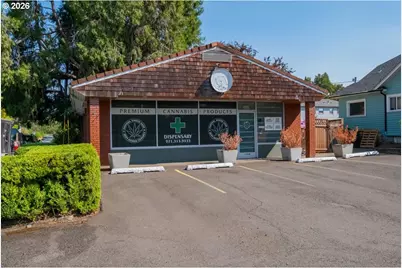 1890 Capitol St NE, Salem, OR 97301 - Photo 30