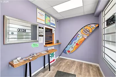 1890 Capitol St NE, Salem, OR 97301 - Photo 14
