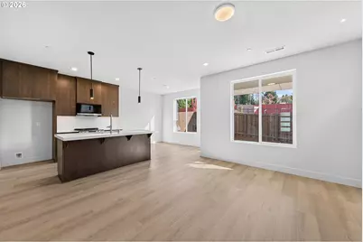 18009 NE 35th Ave, Ridgefield, WA 98642 - Photo 8