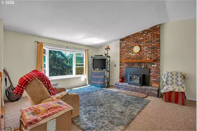 10501 S Rosewood Way, Molalla, OR 97038 - Photo 4