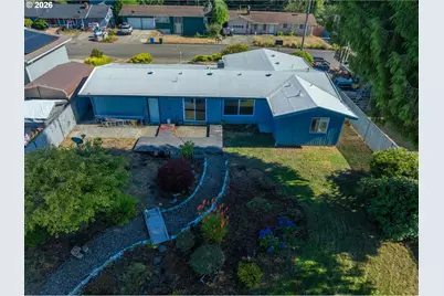 2800 Ridgeway Dr, Reedsport, OR 97467 - Photo 4