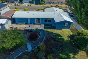 2800 Ridgeway Dr, Reedsport, OR 97467 - Photo 4