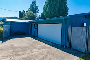 2800 Ridgeway Dr, Reedsport, OR 97467 - Photo 30