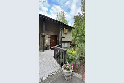 2800 Treetop Ln, West Linn, OR 97068 - Photo 1