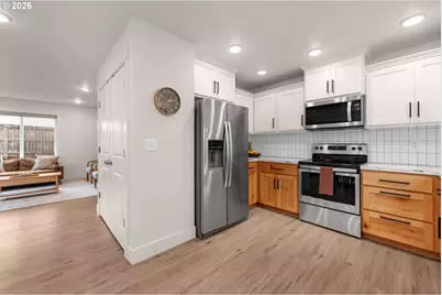 610 Stone View Way, Kalama, WA 98625 - Photo 14
