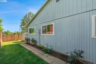 3807 N Juneau St, Portland, OR 97217 - Photo 16