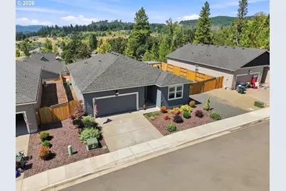 580 Wetleau Dr, Lowell, OR 97452 - Photo 42