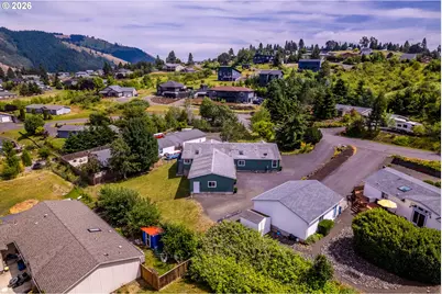 541 Cochran Ln, White Salmon, WA 98672 - Photo 46