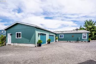 541 Cochran Ln, White Salmon, WA 98672 - Photo 38