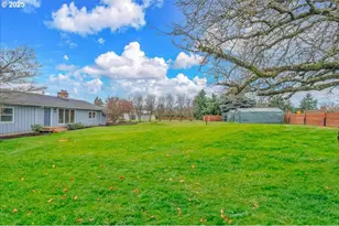 19448 SW Scholls Ferry Rd, Beaverton, OR 97007 - Photo 4