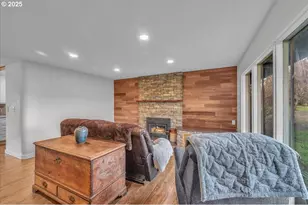 19448 SW Scholls Ferry Rd, Beaverton, OR 97007 - Photo 10