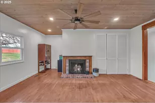 19448 SW Scholls Ferry Rd, Beaverton, OR 97007 - Photo 18