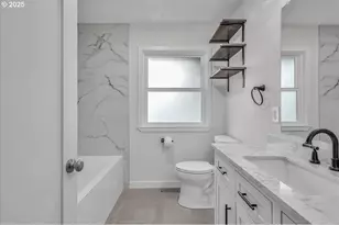 19448 SW Scholls Ferry Rd, Beaverton, OR 97007 - Photo 26