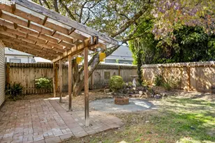 1729 SE 31st Ave, Portland, OR 97214 - Photo 40