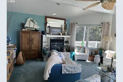 1102 Sandy Ln, Brookings, OR 97415 - Photo 12