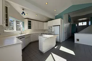 1102 Sandy Ln, Brookings, OR 97415 - Photo 36