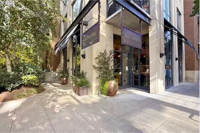 922 NW 11th Ave #104, Portland, OR 97209 - Photo 34