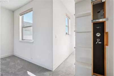 29280 SW Costa Cir, Wilsonville, OR 97070 - Photo 26