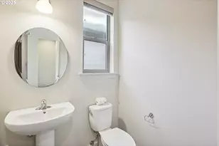 29280 SW Costa Circle, Wilsonville, OR 97070 - Photo 16