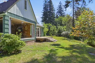 90357 Thomson Ln, Vida, OR 97488 - Photo 36