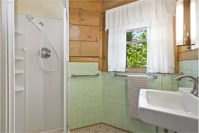 90357 Thomson Ln, Vida, OR 97488 - Photo 26