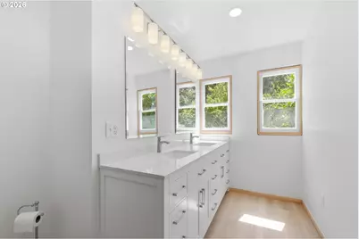 90357 Thomson Ln, Vida, OR 97488 - Photo 20