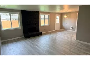 283 NE 34th Pl, Hillsboro, OR 97124 - Photo 2