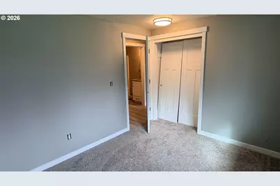 283 NE 34th Pl, Hillsboro, OR 97124 - Photo 14