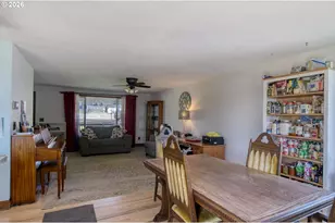 52320 SW Taylor St, Scappoose, OR 97056 - Photo 12