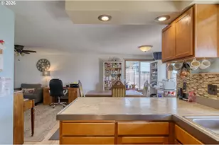 52320 SW Taylor St, Scappoose, OR 97056 - Photo 12