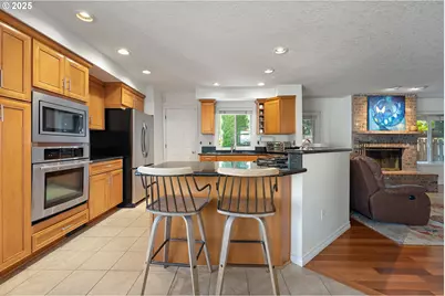 15540 Partridge Dr, Lake Oswego, OR 97035 - Photo 10