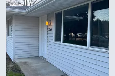 7265 SE Webster Ln, Milwaukie, OR 97267 - Photo 2