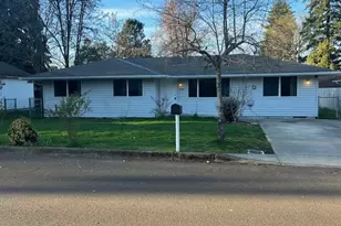 7265 SE Webster Ln, Milwaukie, OR 97267 - Photo 1