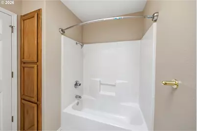 7368 Meadowglen St, Keizer, OR 97303 - Photo 24