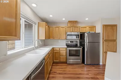 7368 Meadowglen St, Keizer, OR 97303 - Photo 14