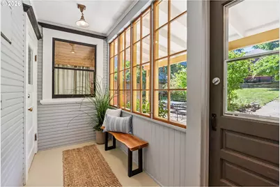 811 Oak St, Hood River, OR 97031 - Photo 14