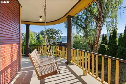 811 Oak St, Hood River, OR 97031 - Photo 4