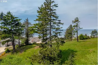 76 Megans View Pt, Pacific City, OR 97135 - Photo 14
