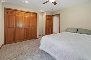 10902 S Huntington Dr, Oregon City, OR 97045 - Photo 26