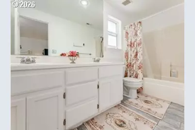 3200 SE Hampton Loop, Troutdale, OR 97060 - Photo 32