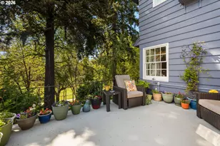 7939 SW 11th Ave, Portland, OR 97219 - Photo 10