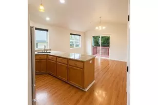 2124 NE 77th Ave, Vancouver, WA 98664 - Photo 4