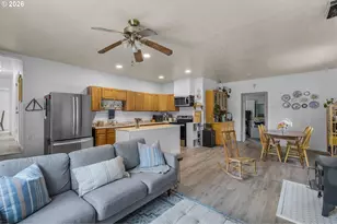 16122 Lava Dr, La Pine, OR 97739 - Photo 8