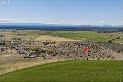 Talarus Tr, Powell Butte, OR 97753 - Photo 4