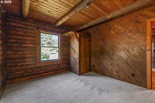 3262 Lake Forest Rd, Chiloquin, OR 97624 - Photo 16