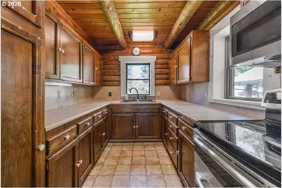 3262 Lake Forest Rd, Chiloquin, OR 97624 - Photo 6