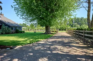 9293 Broadacres Rd NE, Aurora, OR 97002 - Photo 28