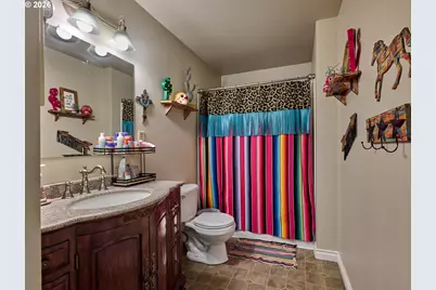 9293 Broadacres Rd NE, Aurora, OR 97002 - Photo 22