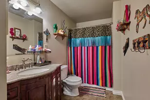9293 Broadacres Rd NE, Aurora, OR 97002 - Photo 22